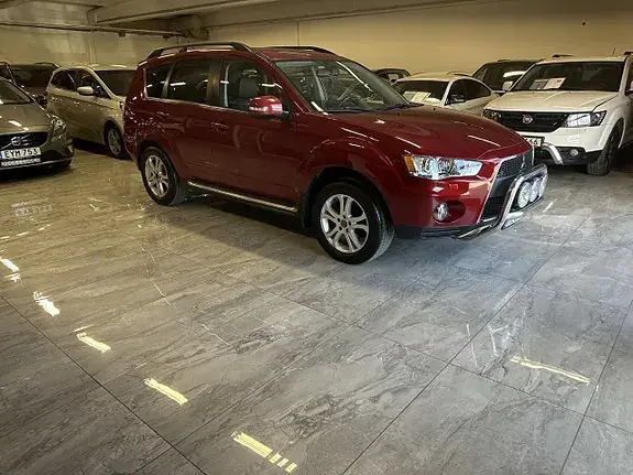 Mitsubishi Outlander 2012 photo 2