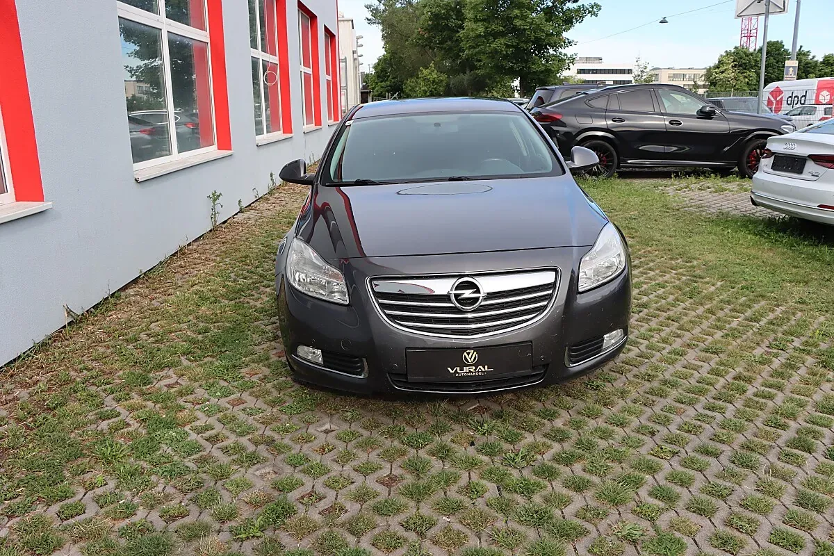 Opel Insignia 2009 photo 3