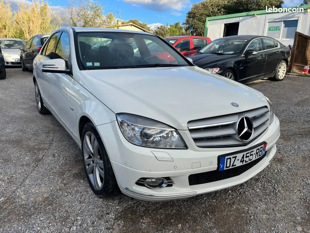 Mercedes-Benz C-Class