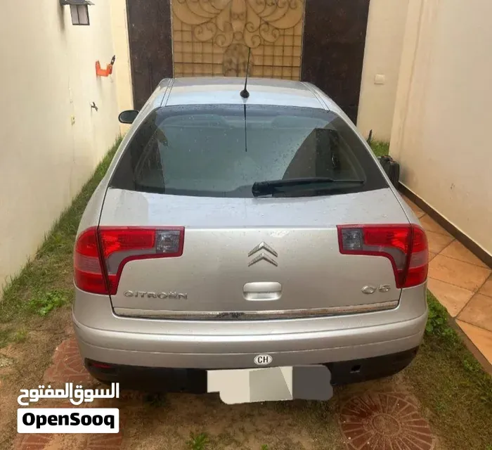 Citroen C5 Estate 2006 photo 2
