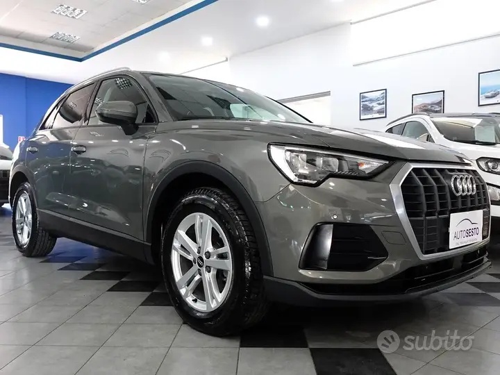 Audi Q3 2021 photo 3