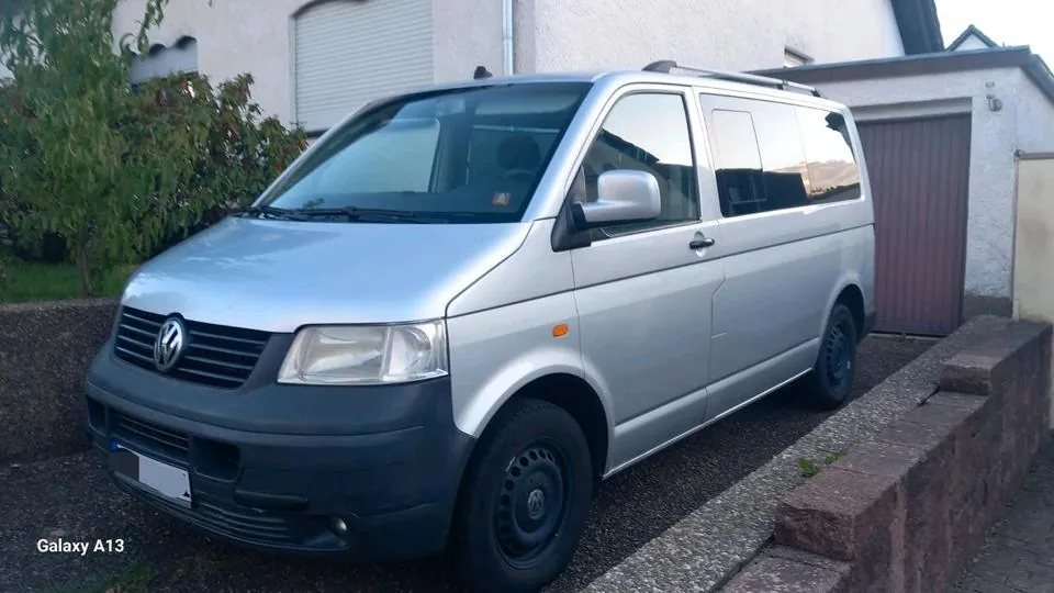 Volkswagen T5