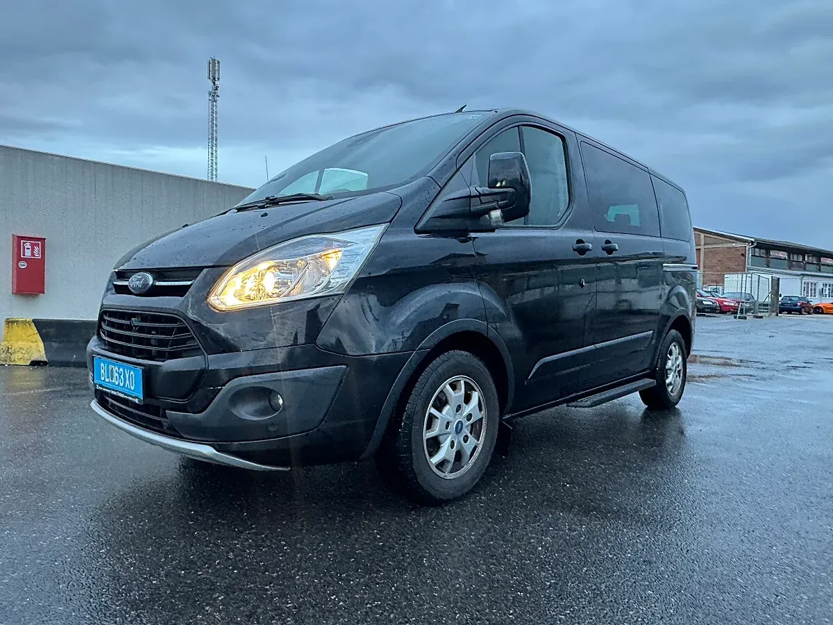 Ford Tourneo Custom