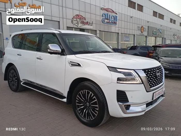 Nissan Patrol 2010 photo 4