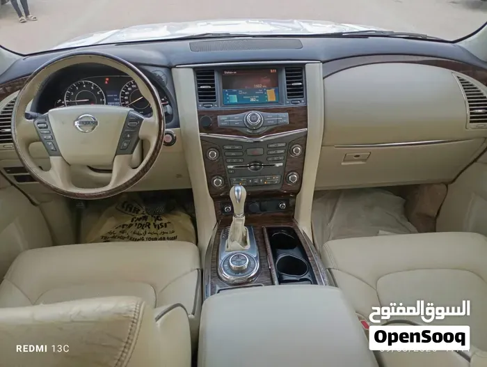 Nissan Patrol 2010 photo 2