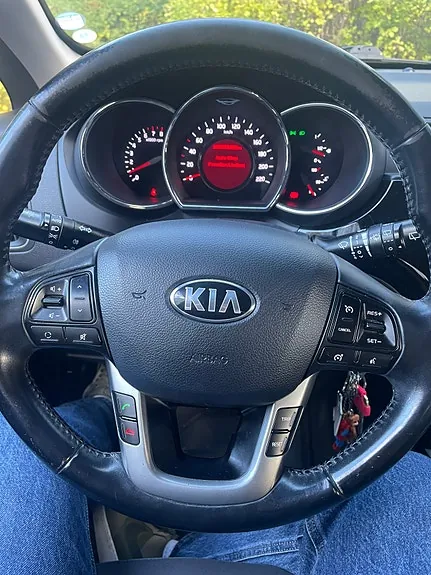 Kia Rio 2015 photo 5