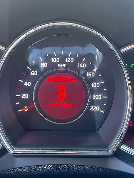 Kia Rio 2015 photo 4