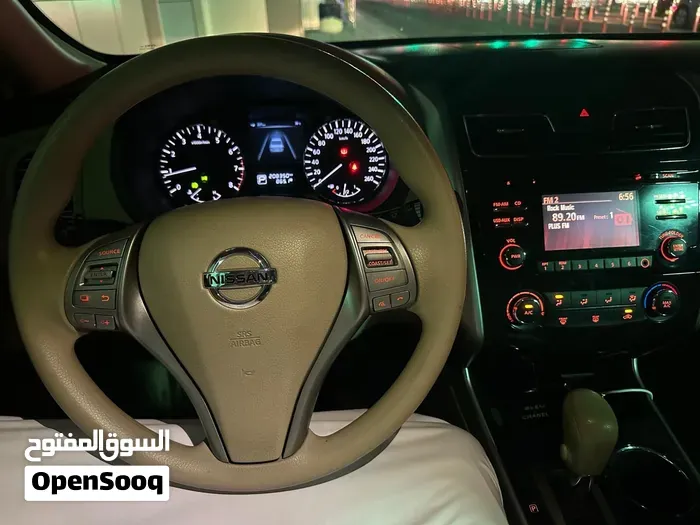 Nissan Altima 2013 photo 4