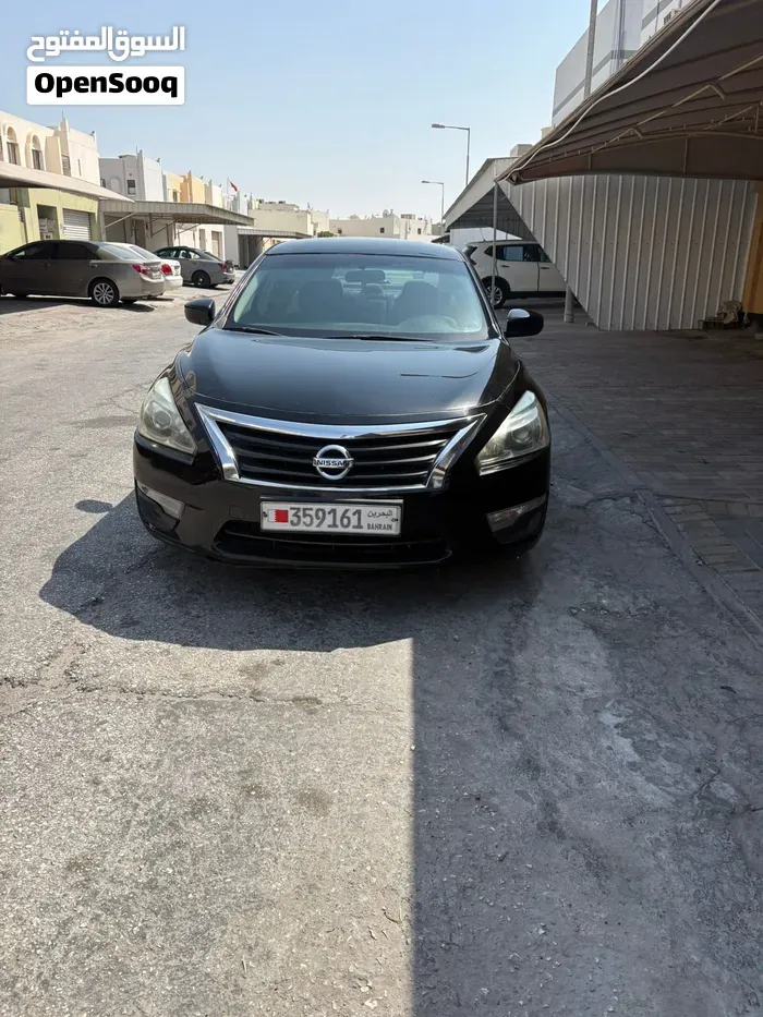 Nissan Altima 2013 photo 2