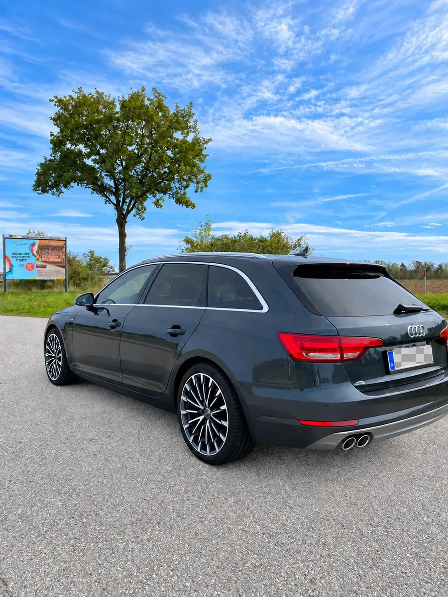 Audi A4 Avant 2017 photo 3