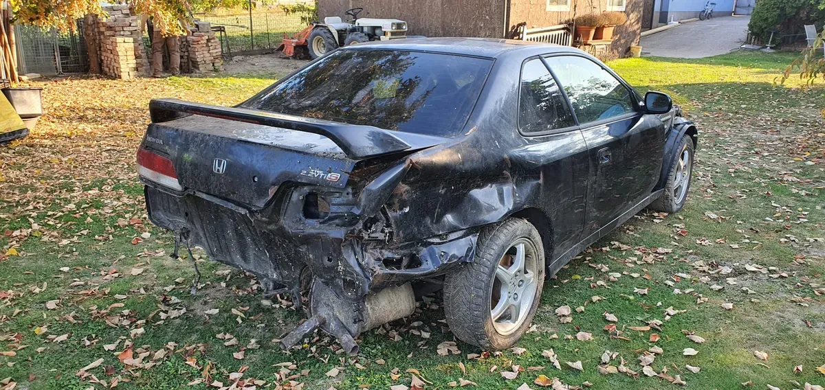 Honda Prelude 1999 photo 3