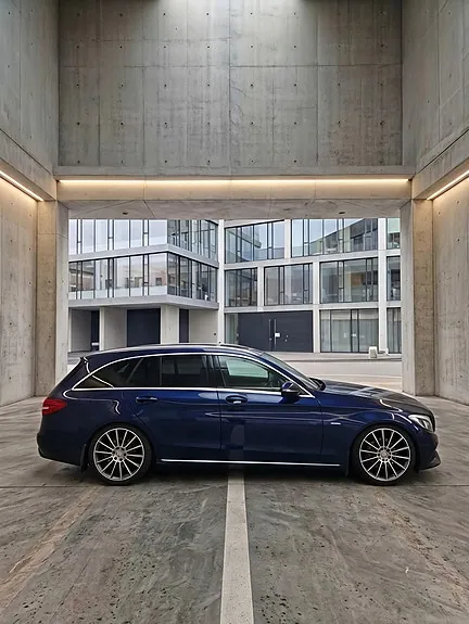 Mercedes-Benz C350 E 2016 photo 4