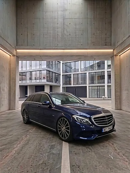 Mercedes-Benz C350 E