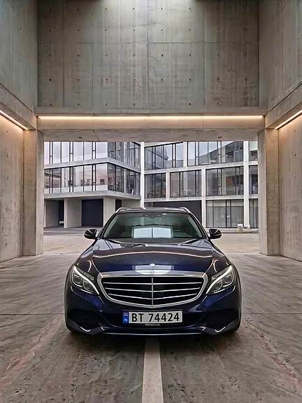 Mercedes-Benz C350 E 2016 photo 2