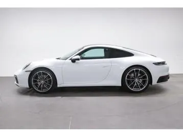 Porsche 911 2023 photo 2