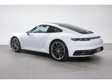 Porsche 911 2023 photo 3