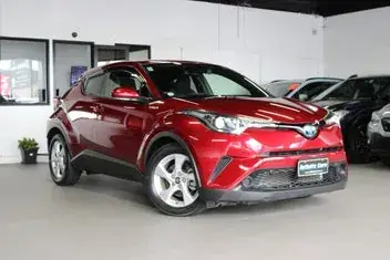 Toyota C-Hr 2017 photo 2