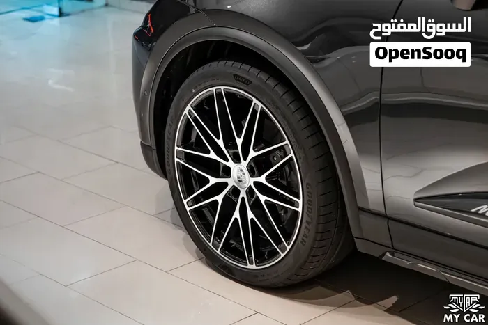 Porsche Macan 2025 photo 4