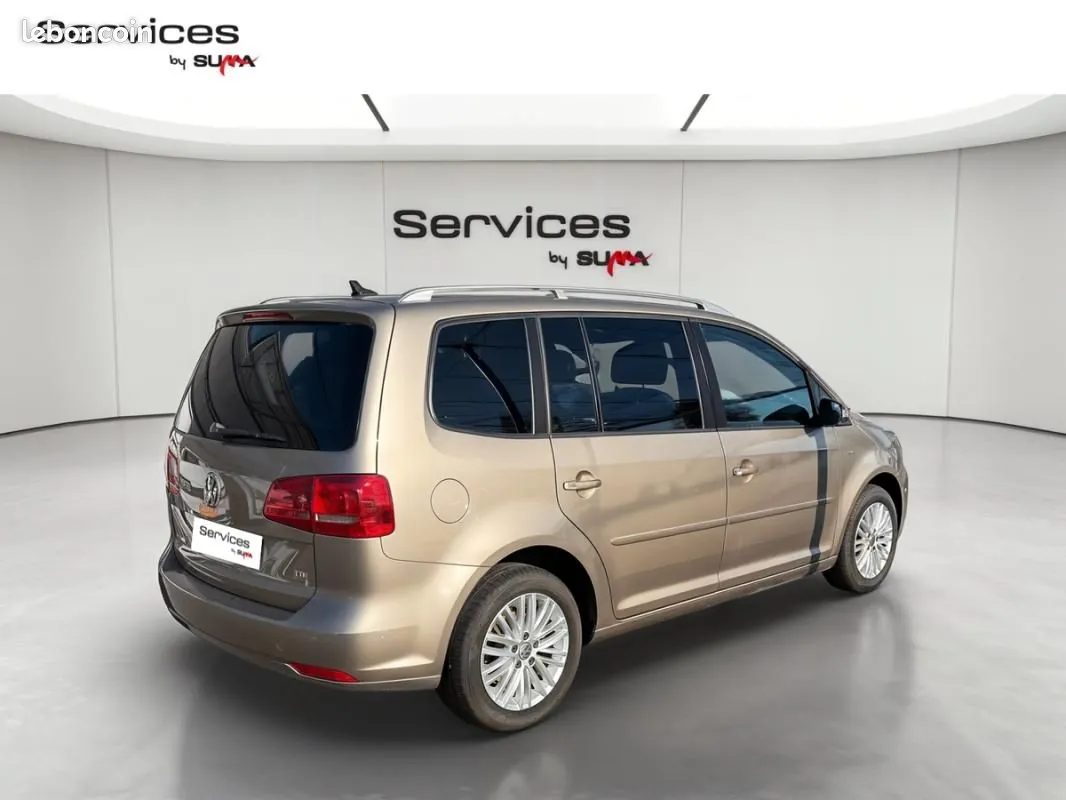 Volkswagen Touran 2014 photo 5