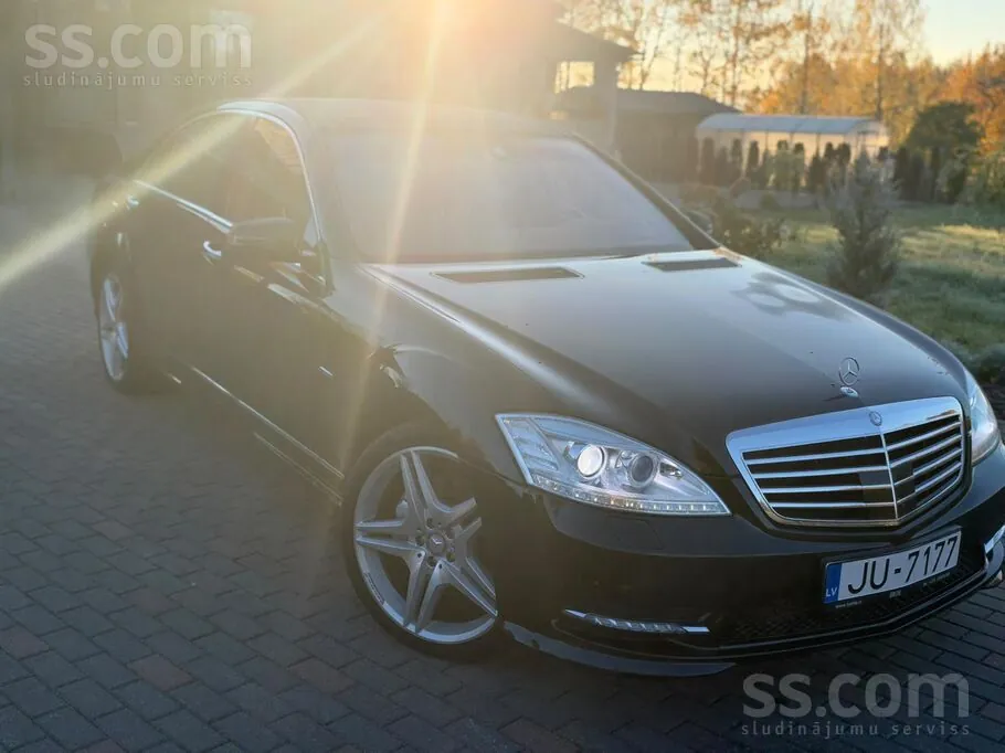 Mercedes-Benz S350 2012 photo 2