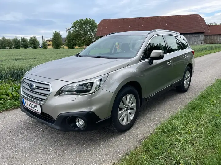 Subaru Outback 2016 photo 2