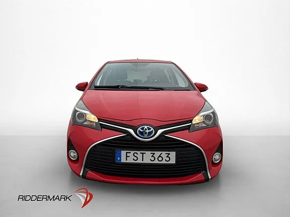 Toyota Yaris 2015 photo 2