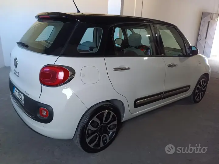 Fiat 500L 2013 photo 3