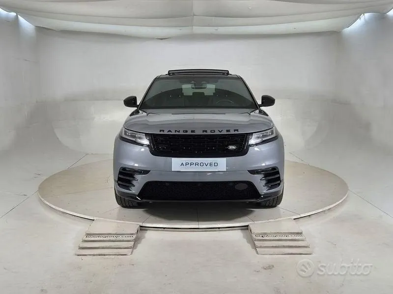 Land Rover Range Rover Velar 2023 photo 2
