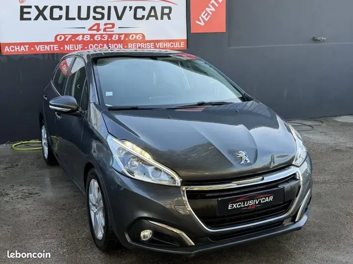 Peugeot 208 2017 photo 2