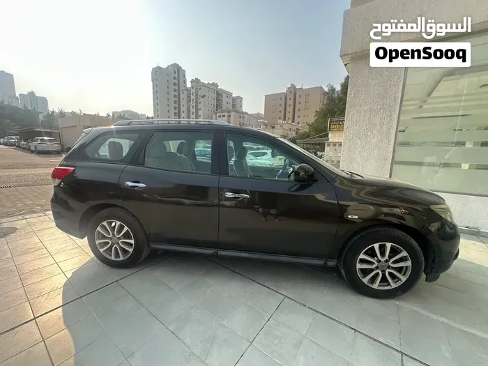 Nissan Pathfinder 2016 photo 4