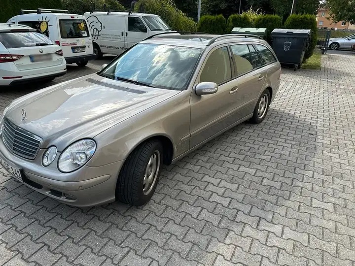 Mercedes-Benz E 220 Cdi (W211)