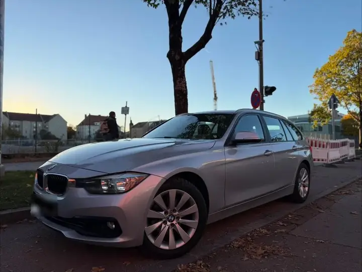 BMW 318D Touring