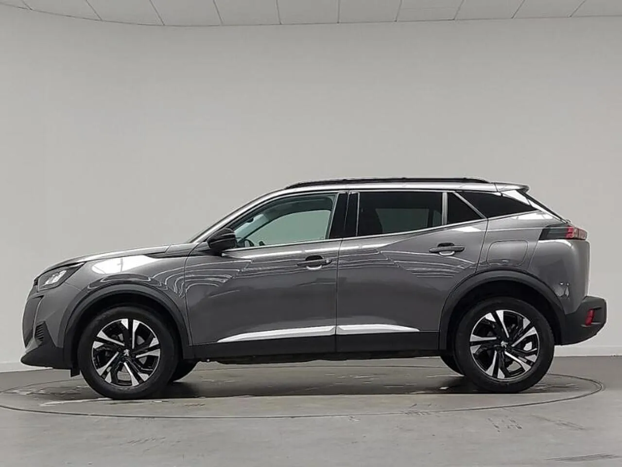 Peugeot 2008 2022 photo 4