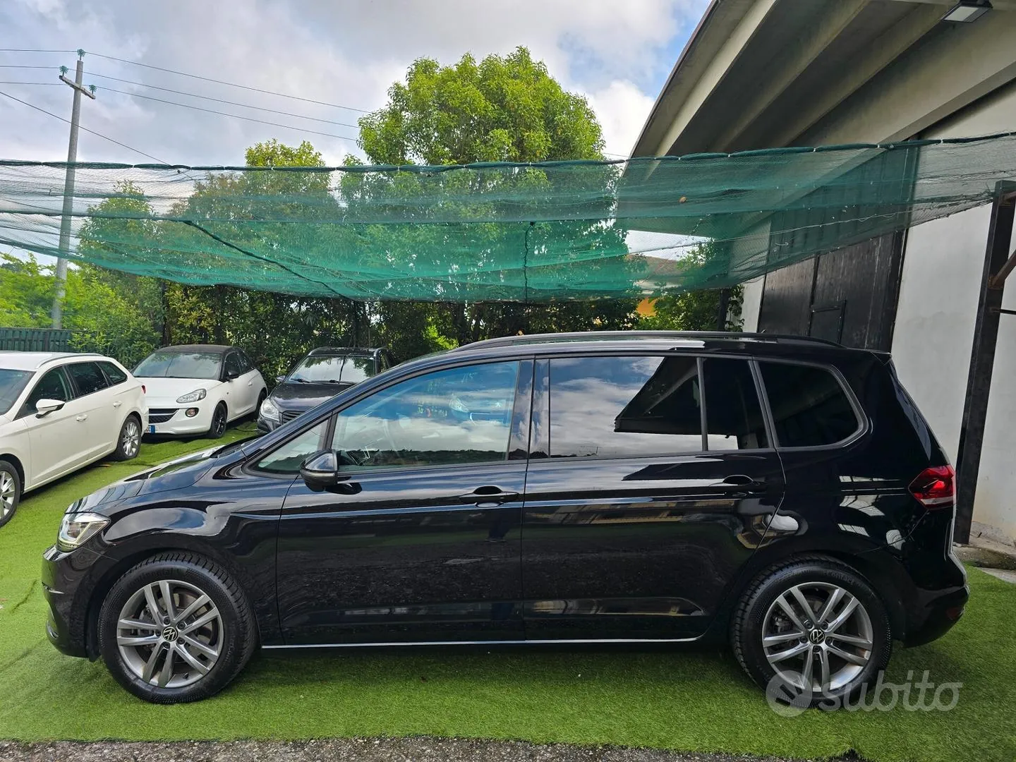 Volkswagen Touran 2022 photo 4