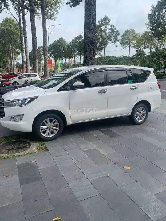 Toyota Innova 2020 photo 4