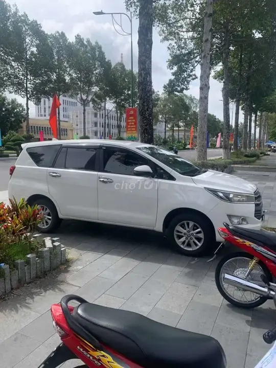 Toyota Innova 2020 photo 3