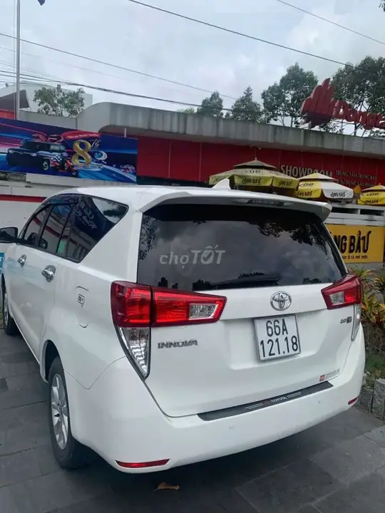 Toyota Innova 2020 photo 2