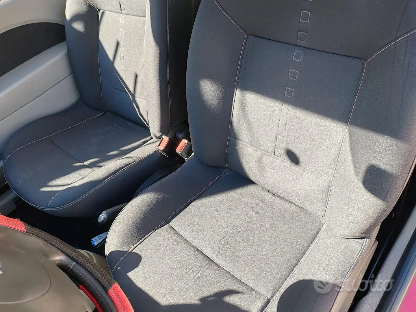 Renault Twingo 2008 photo 2