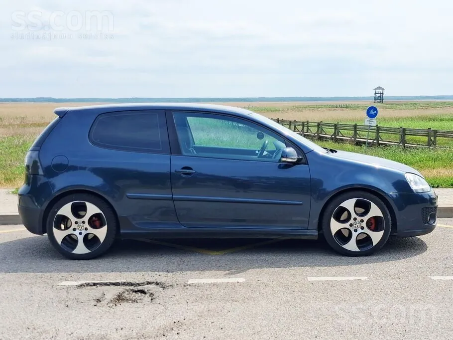 Volkswagen Golf 2005 photo 5