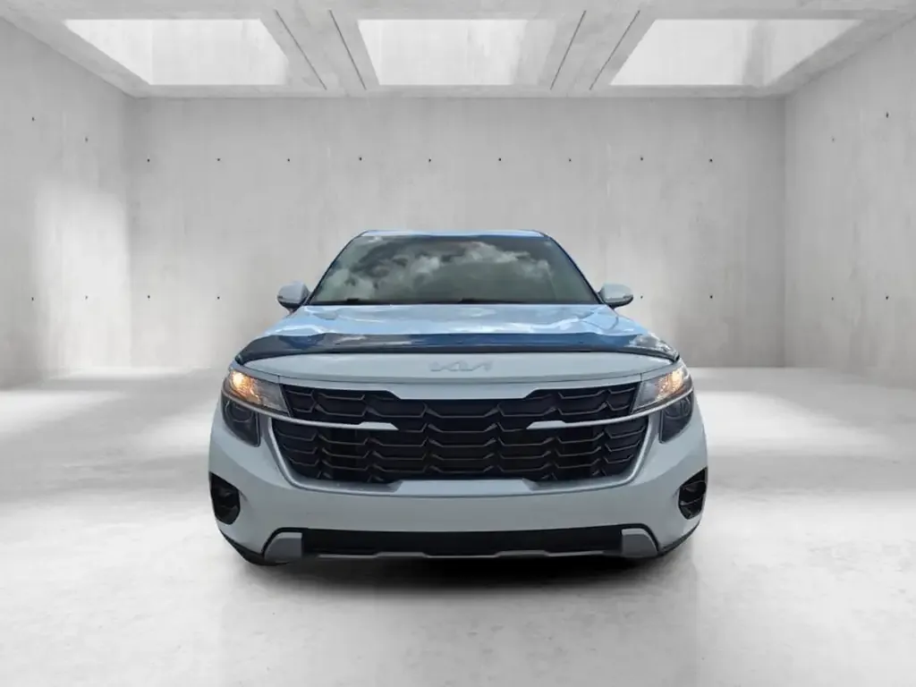 Kia Seltos 2024 photo 2