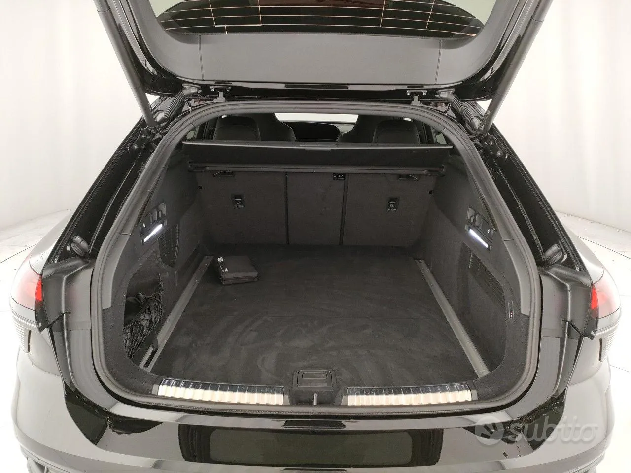 Audi A6 Avant 2026 photo 4
