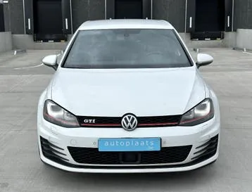 Volkswagen Golf 2014 photo 2