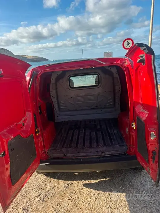Fiat Fiorino 2013 photo 3