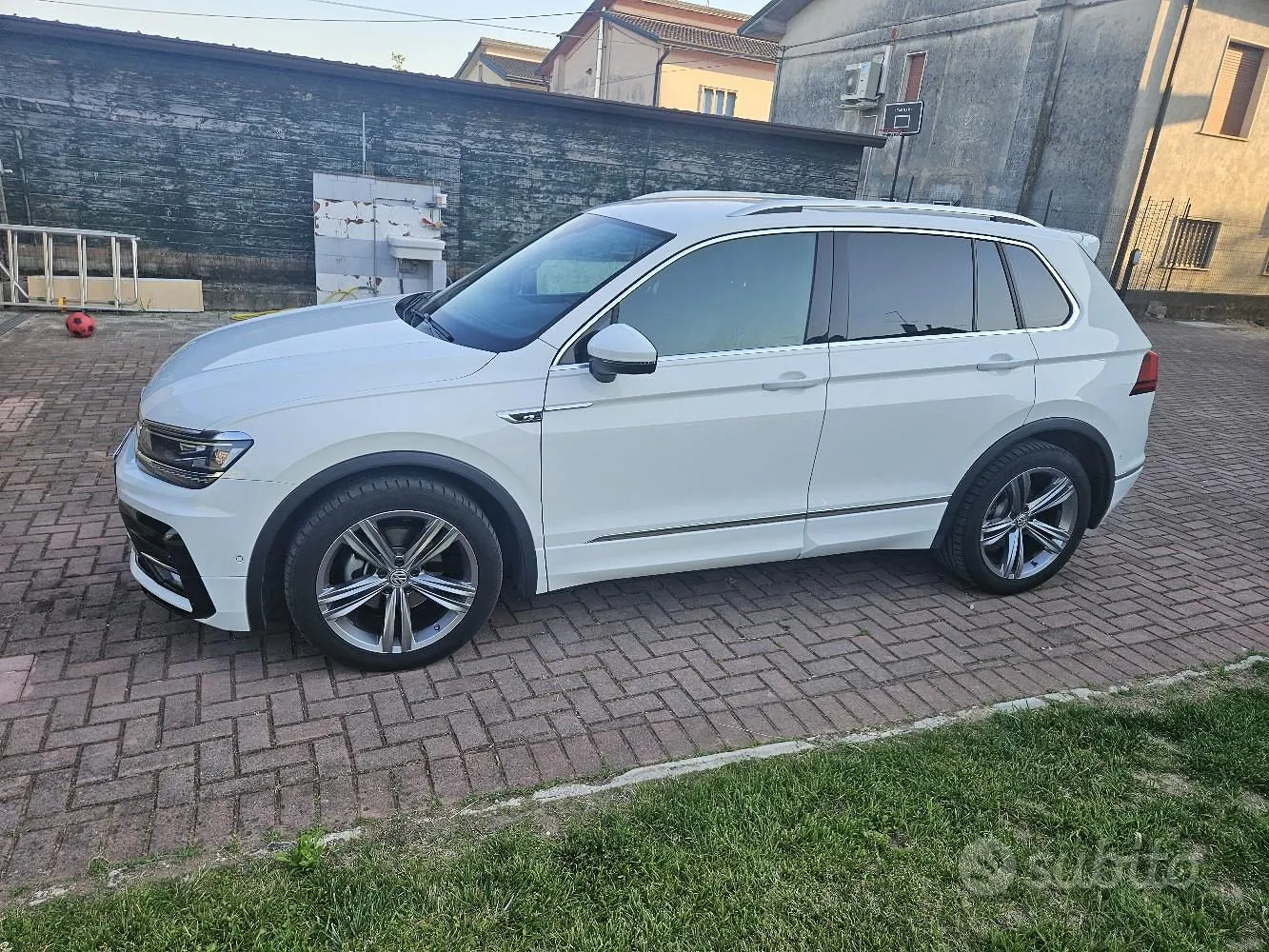 Volkswagen Tiguan 2020 photo 2