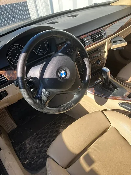 BMW 325I 2008 photo 3