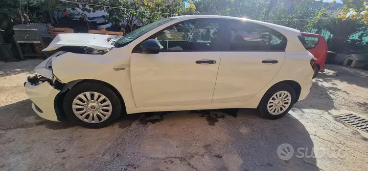 Fiat Tipo 2018 photo 2