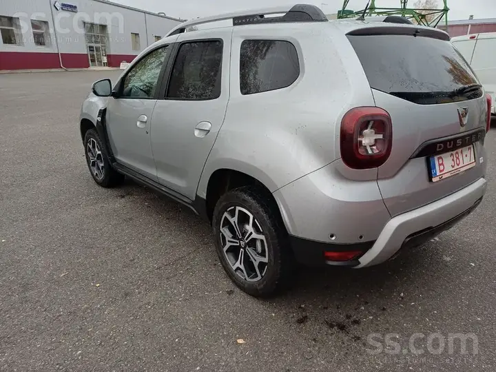 Dacia Duster 2021 photo 4