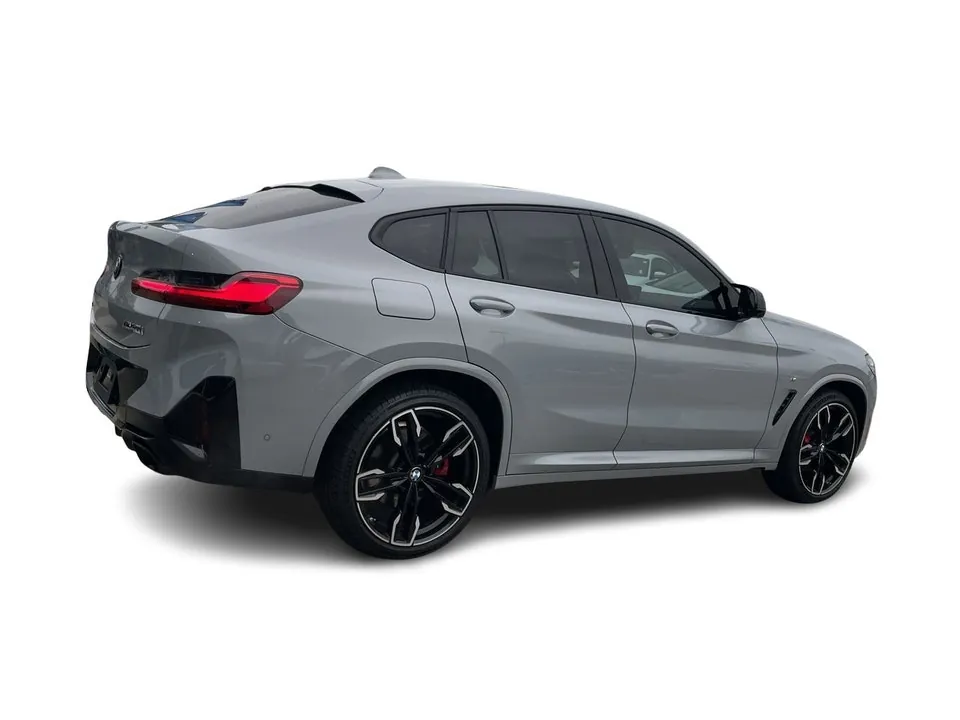 BMW X4 2023 photo 2