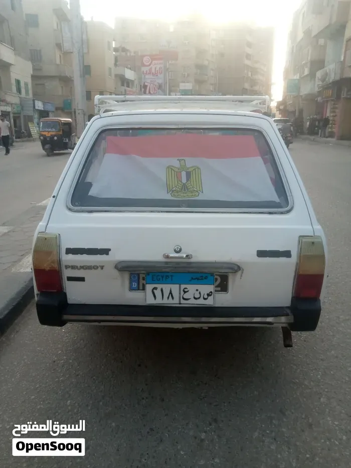 Peugeot 504 1983 photo 2