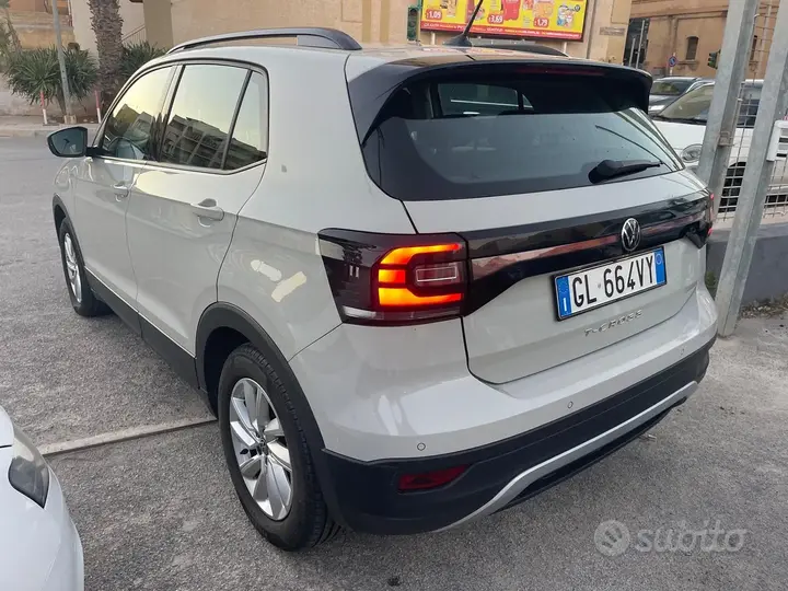 Volkswagen T-Cross 2023 photo 3